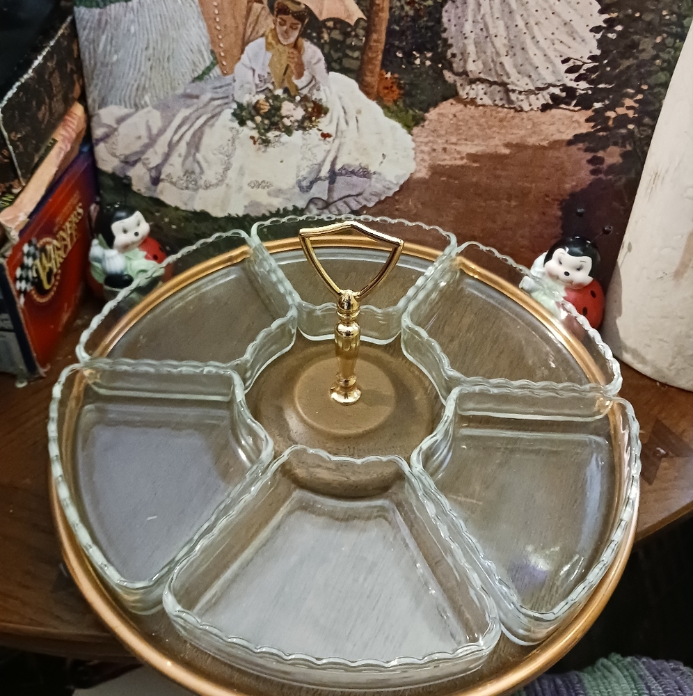 ๐บ๐ฒU.S.A. Vintage 1960 Westwood Serving ๐ฑ๐ค Dish 6 Fluted Edge Glass,Rotating! - Picture 2 of 16